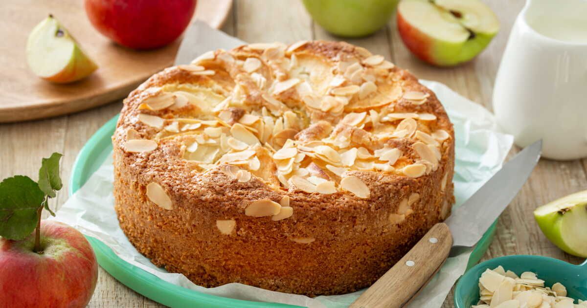 La recette irrésistible du gâteau aux pommes de Julie Andrieu