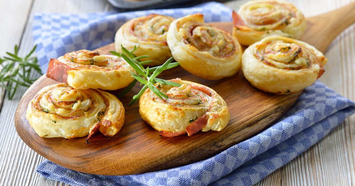Quand l'apéro dînatoire rime avec originalité : feuilletés au magret fumé pour le réveillon