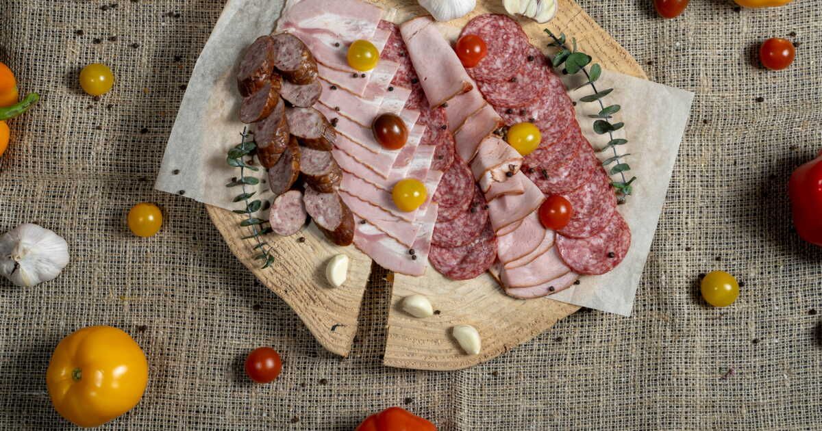 Les charcuteries indispensables pour une raclette parfaite