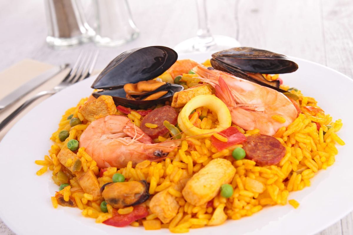 Le secret des chefs pour une paella réussie : quel riz choisir ?