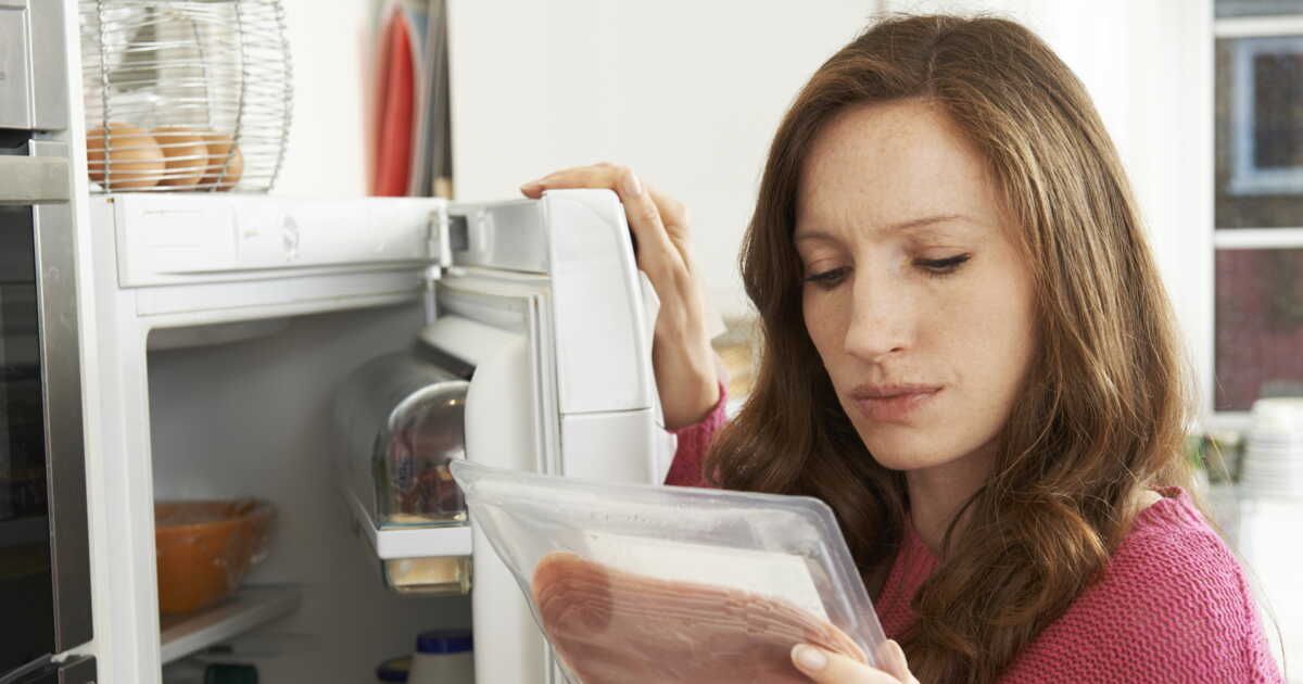 les aliments à ne jamais consommer après la date de péremption