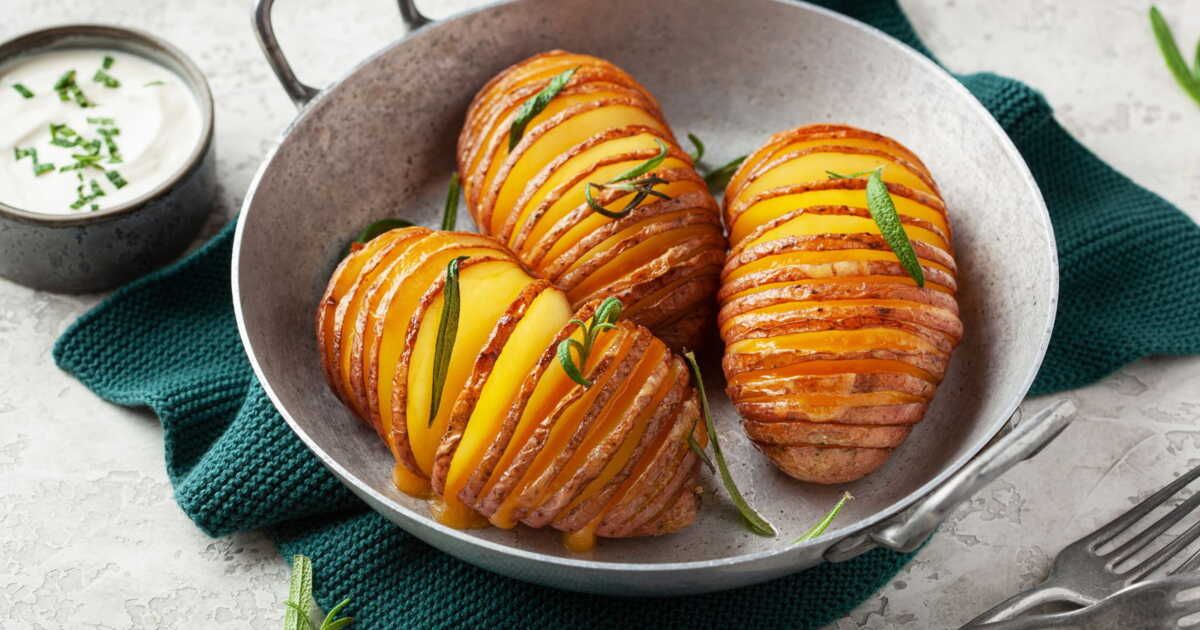 Dégustez un métamorphosé mille-feuille de pommes de terre pour un Noël inoubliable