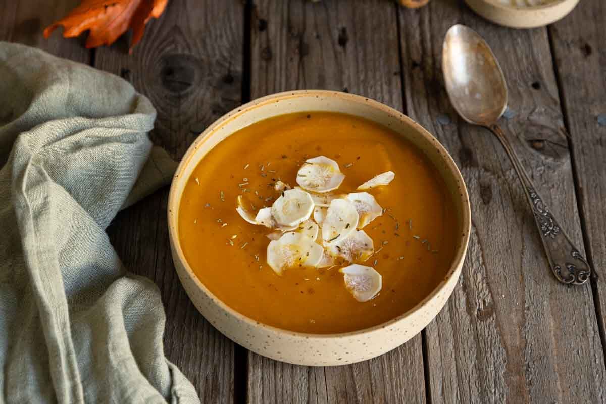 Velouté de Butternut et Cerfeuil Tubéreux au Companion