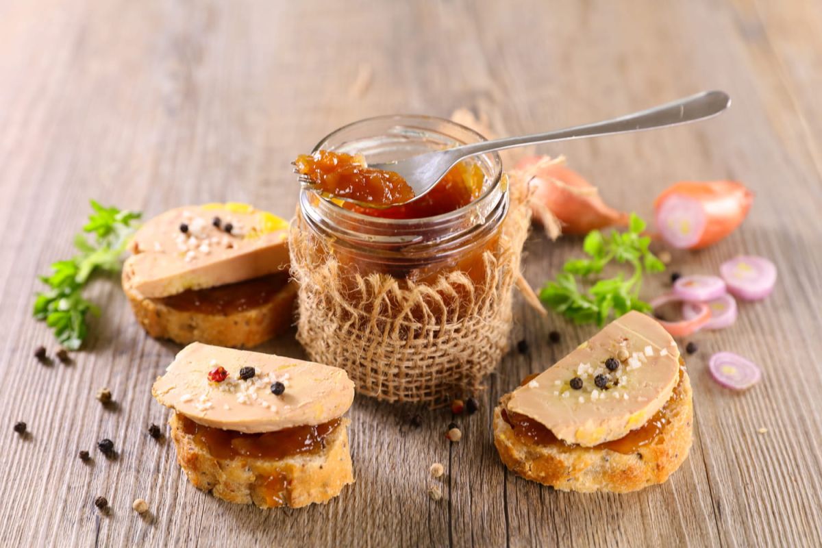 L'art de choisir le pain idéal pour sublimer le foie gras