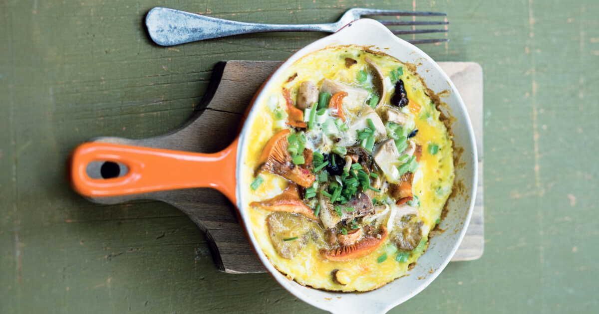 Omelette aux champignons des bois : un délice de saison