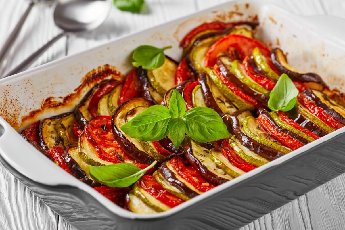 Découvrez la recette estivale du tian de légumes par Cyril Lignac