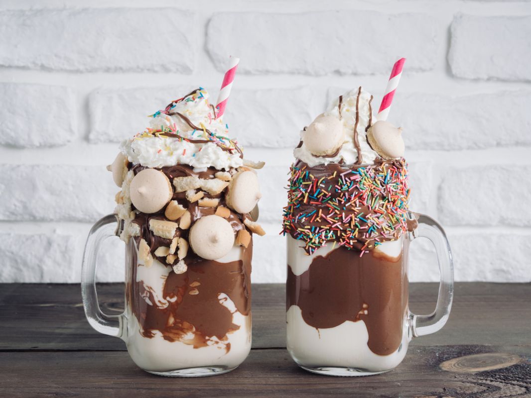 Les freakshakes : ces desserts qui font réagir les nutritionnistes
