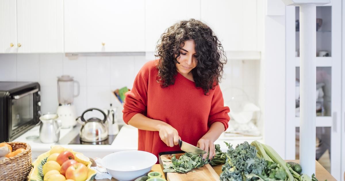 Évitez les erreurs avant les fêtes : pourquoi moins manger est contre-productif