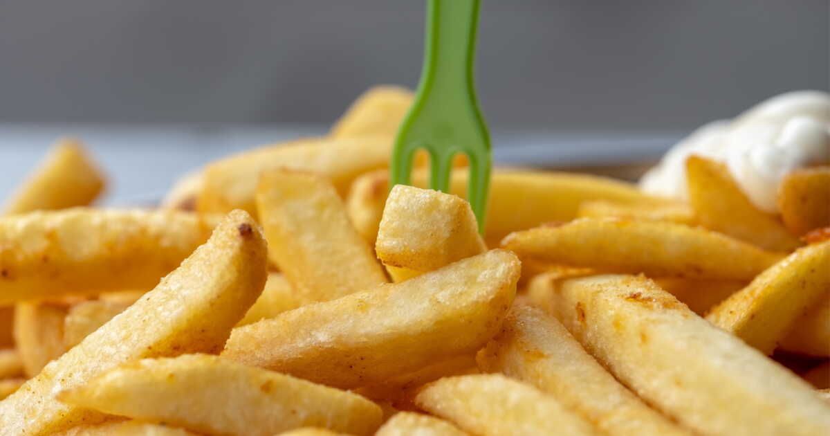 Frites légères maison : le panais, une alternative délicieuse aux pommes de terre