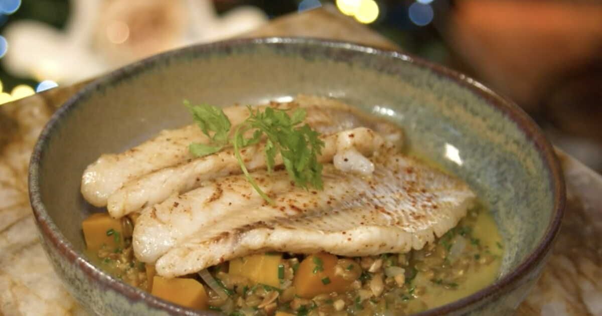 Une recette festive : le tacaud meunière et son risotto de potimarron signé Cyril Lignac